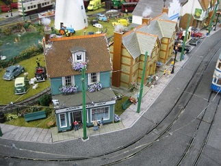 Additional Flowers on Anne's Sweet Shop
